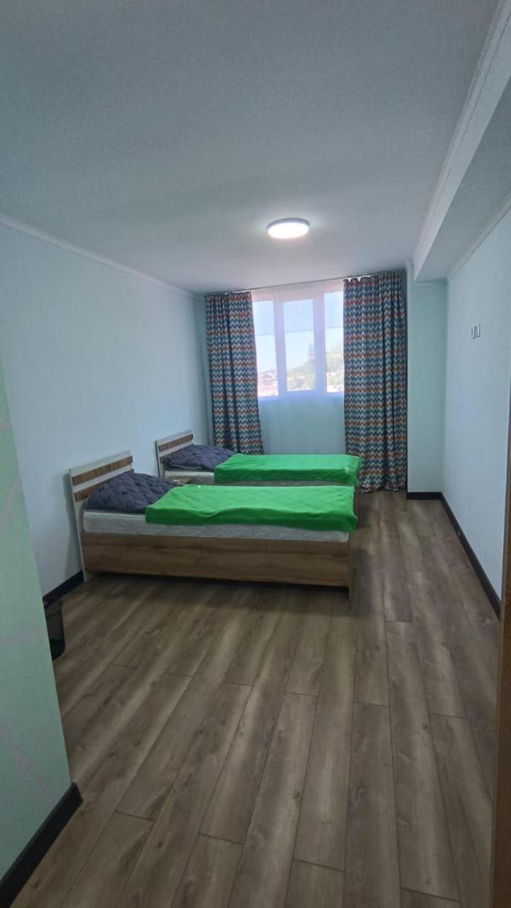 Лазурит Bosteri Kültér fotó